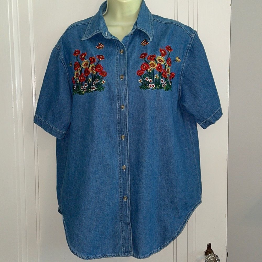 Vtg 90s Bobbie Brooks embroidered blue denim chambray cotton‎ short sleeve shirt